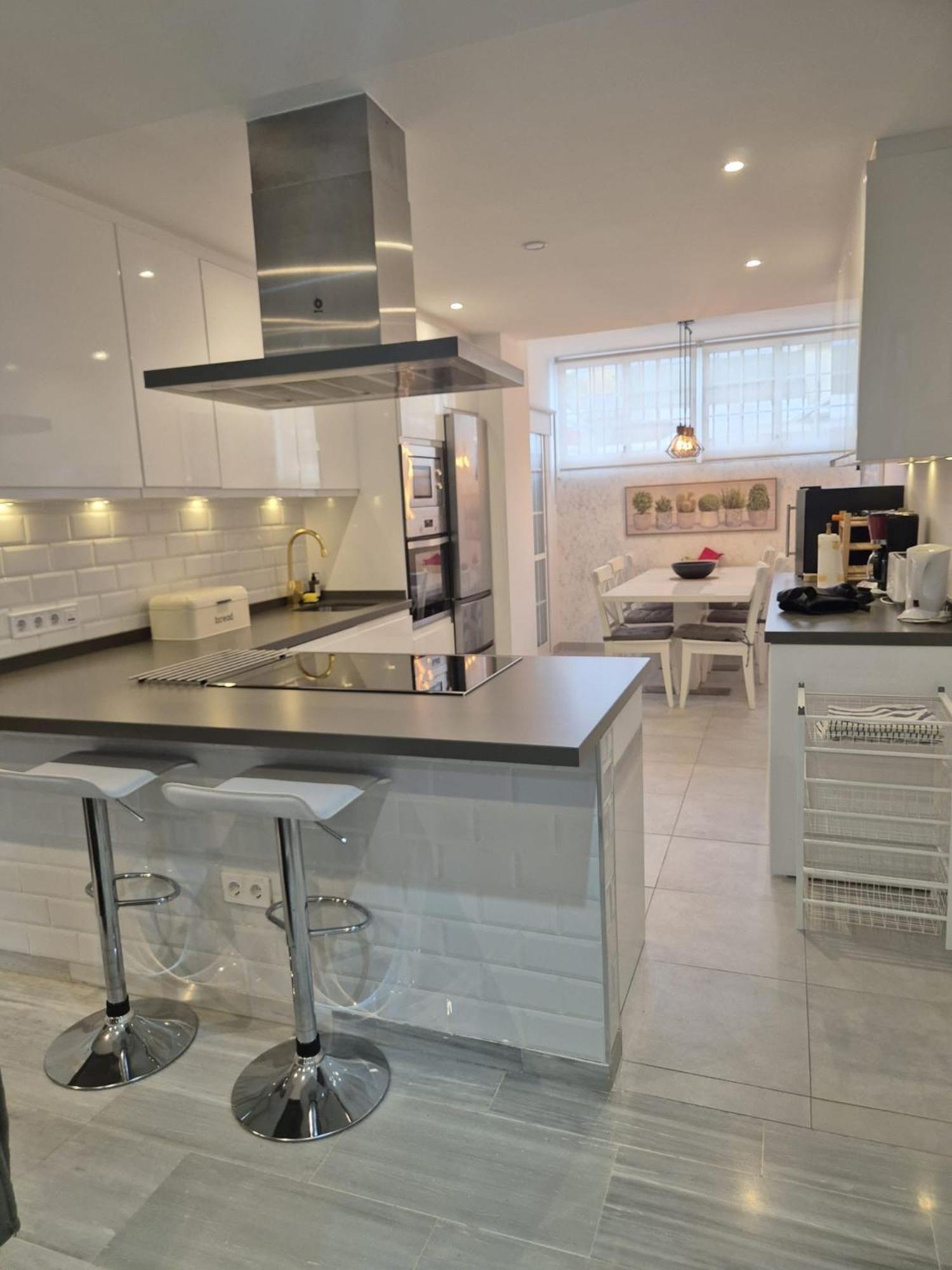 Luxurious Three Bedroom Duplex Apt Close To Beach Fuengirola Dış mekan fotoğraf